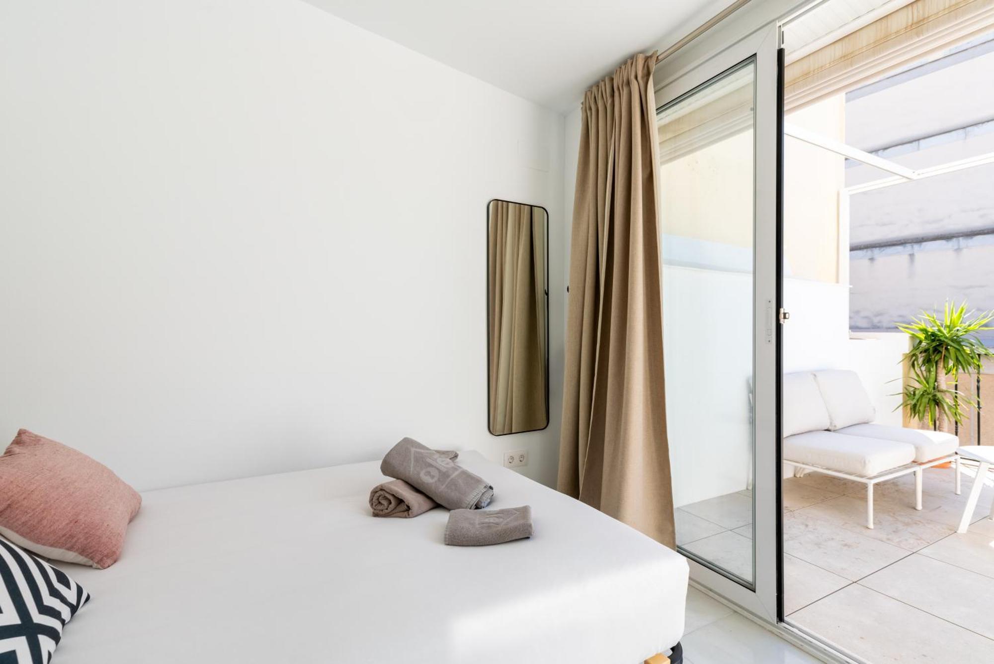 Duplex Con Terraza Junto A La Catedral Apartment Sevilla Bagian luar foto